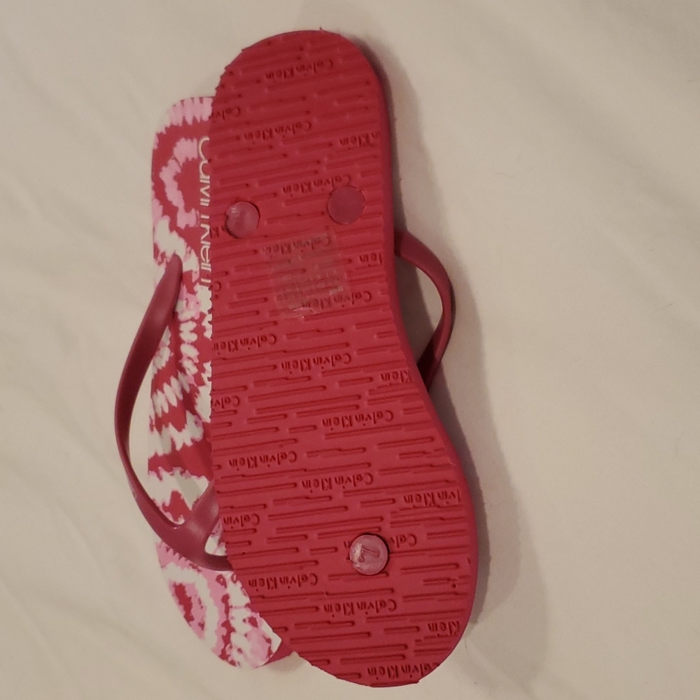 Sandles - Picture 2 of 4